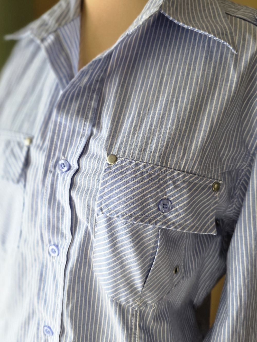 No Retreat Classic Blue & White Striped Button-Up Top Size Small